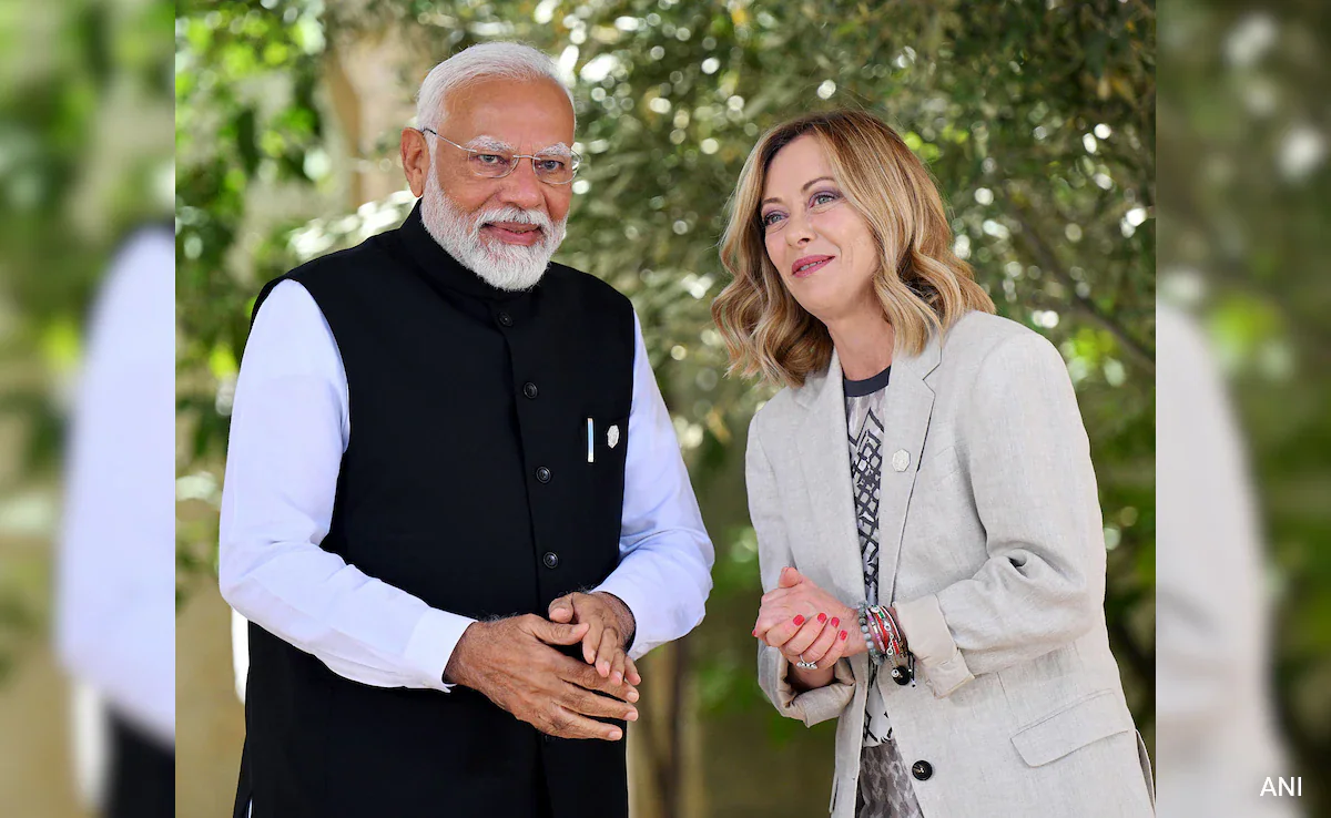 PM Modi Arrives in Italy After Norway Summit, Giorgia Meloni Welcomes Him in Rome