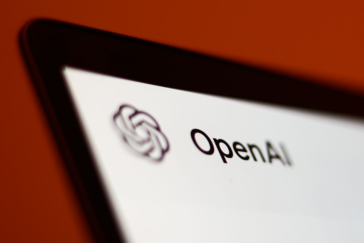 OpenAI Launches AI Browser “ChatGPT Atlas” to Challenge Google Chrome