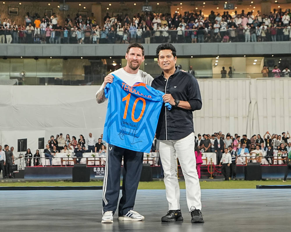 Messi, Tendulkar, Chhetri Make It a Super Sunday at Wankhede Stadium