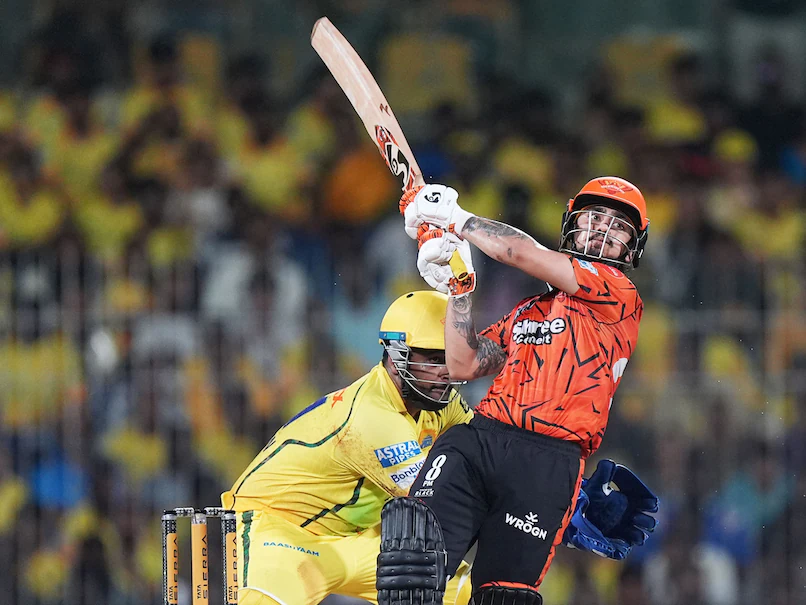 SRH और गुजरात टाइटंस प्लेऑफ में पहुंचे: ईशान किशन की तूफानी पारी ने दिलाई बड़ी जीत