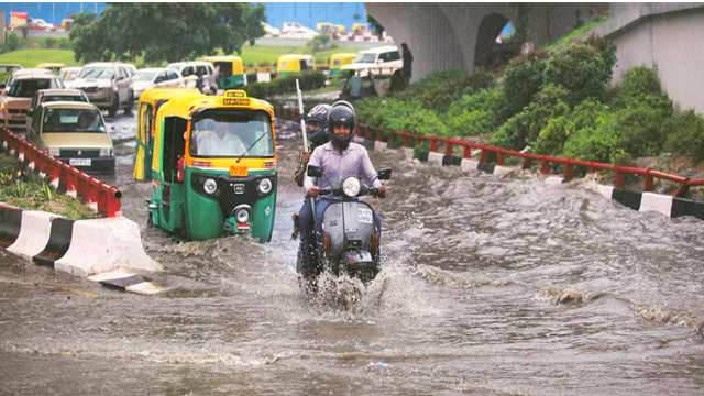 Heavy Rain Alert 2026: 80 kmph Winds, Hailstorm & Sudden Rain Warning