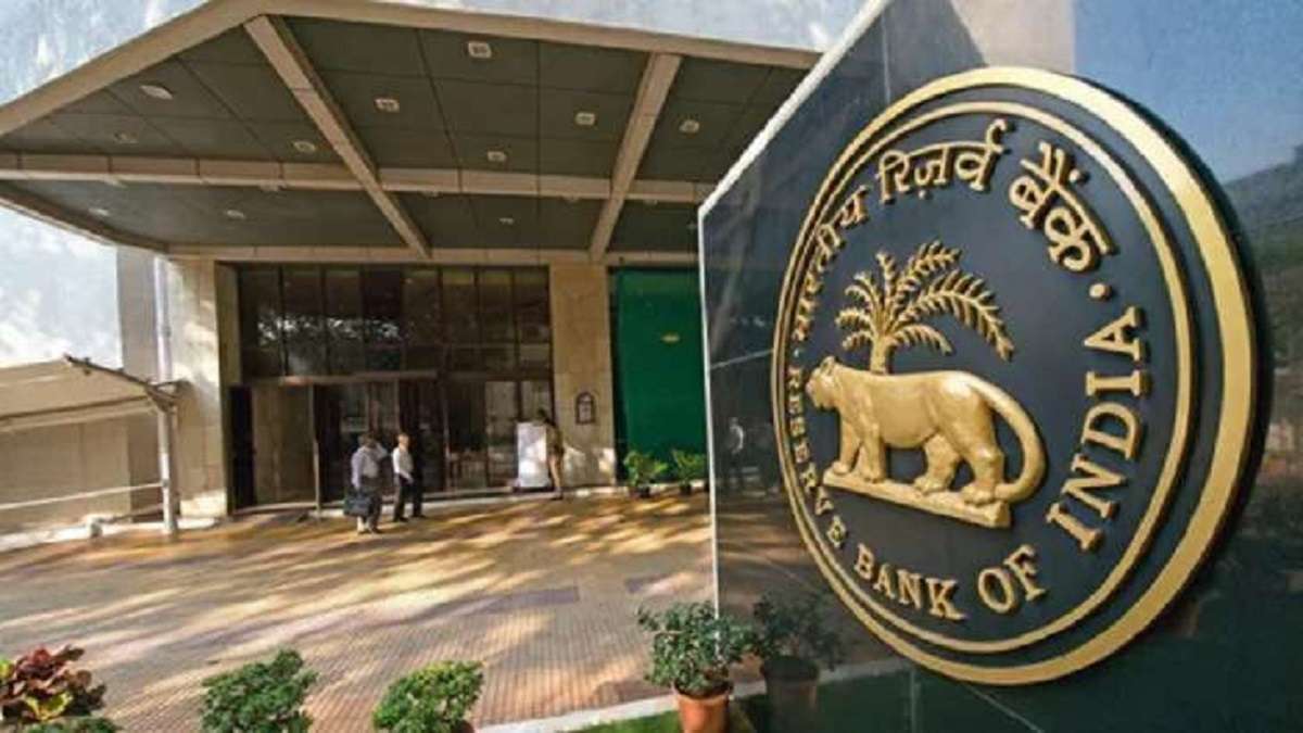 Big Relief! RBI Orders Banks to Stay Open Even on Holidays — Check Which Days Are Affected
